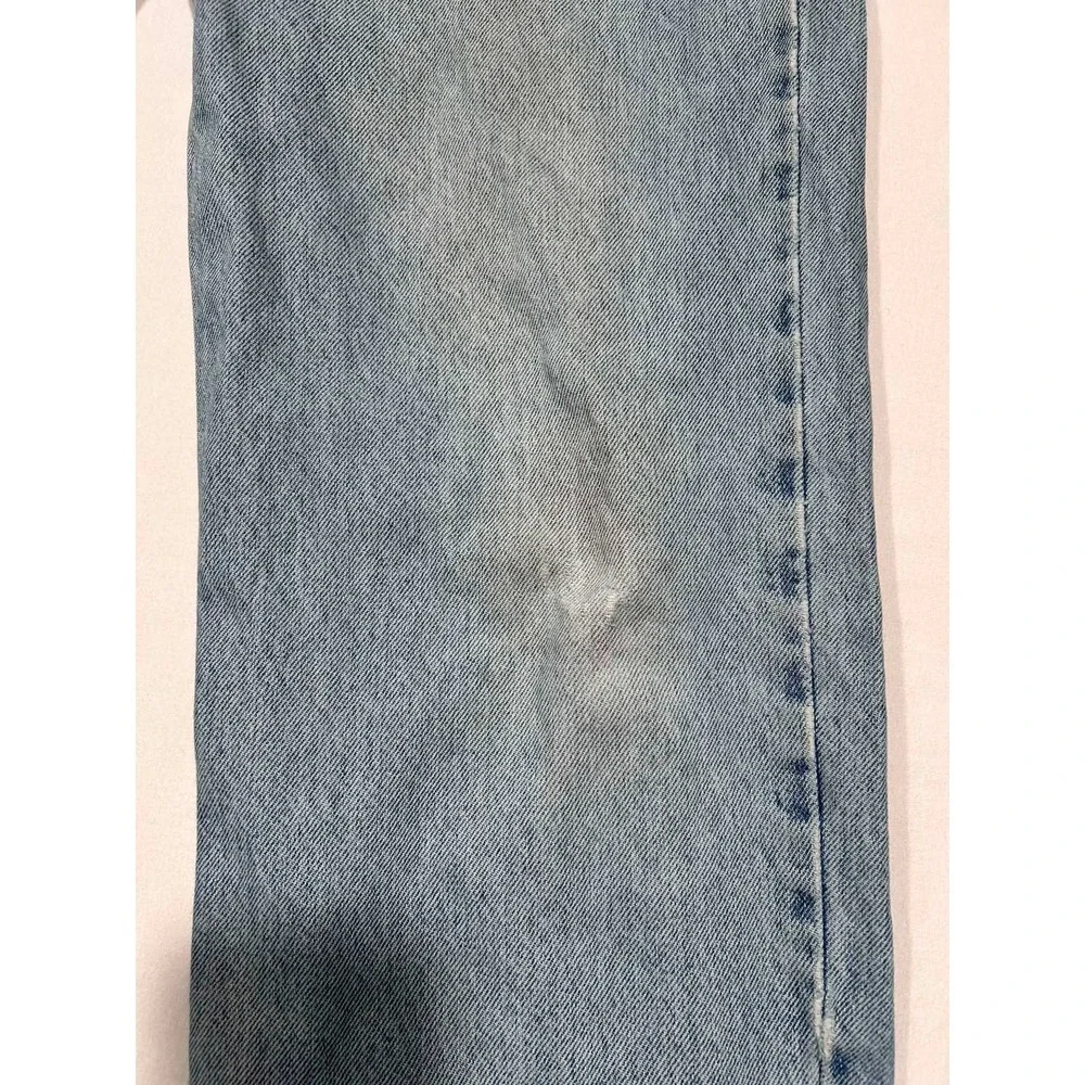 Vintage Levis 550 Orange Tab Relaxed Fit Light Wash Distressed Jeans W34 L32